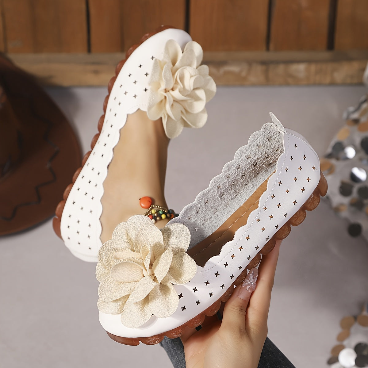 Women Slip-On Loafers Synthetic Floral Embellishments Casual Office Flats