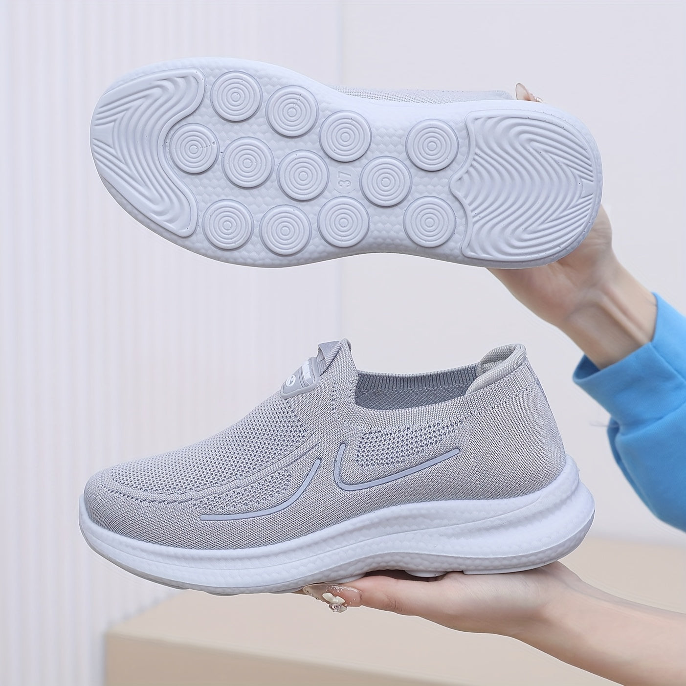 Women’s Slip-On Breathable Lightweight Sneakers with Sequins