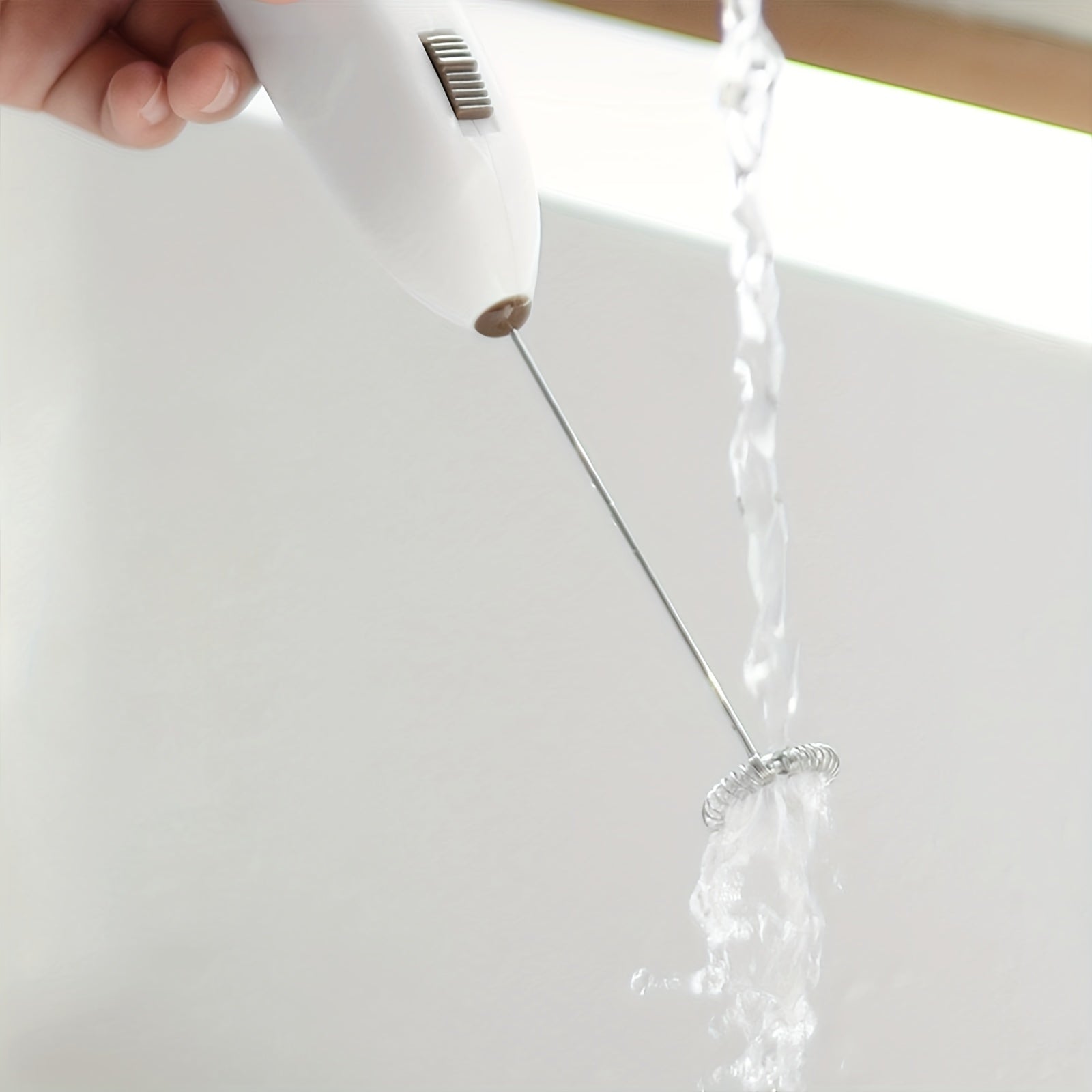 Мини-электрический блендер для молока, кофе, капучино, перемешивания. Батарея не входит в комплект.