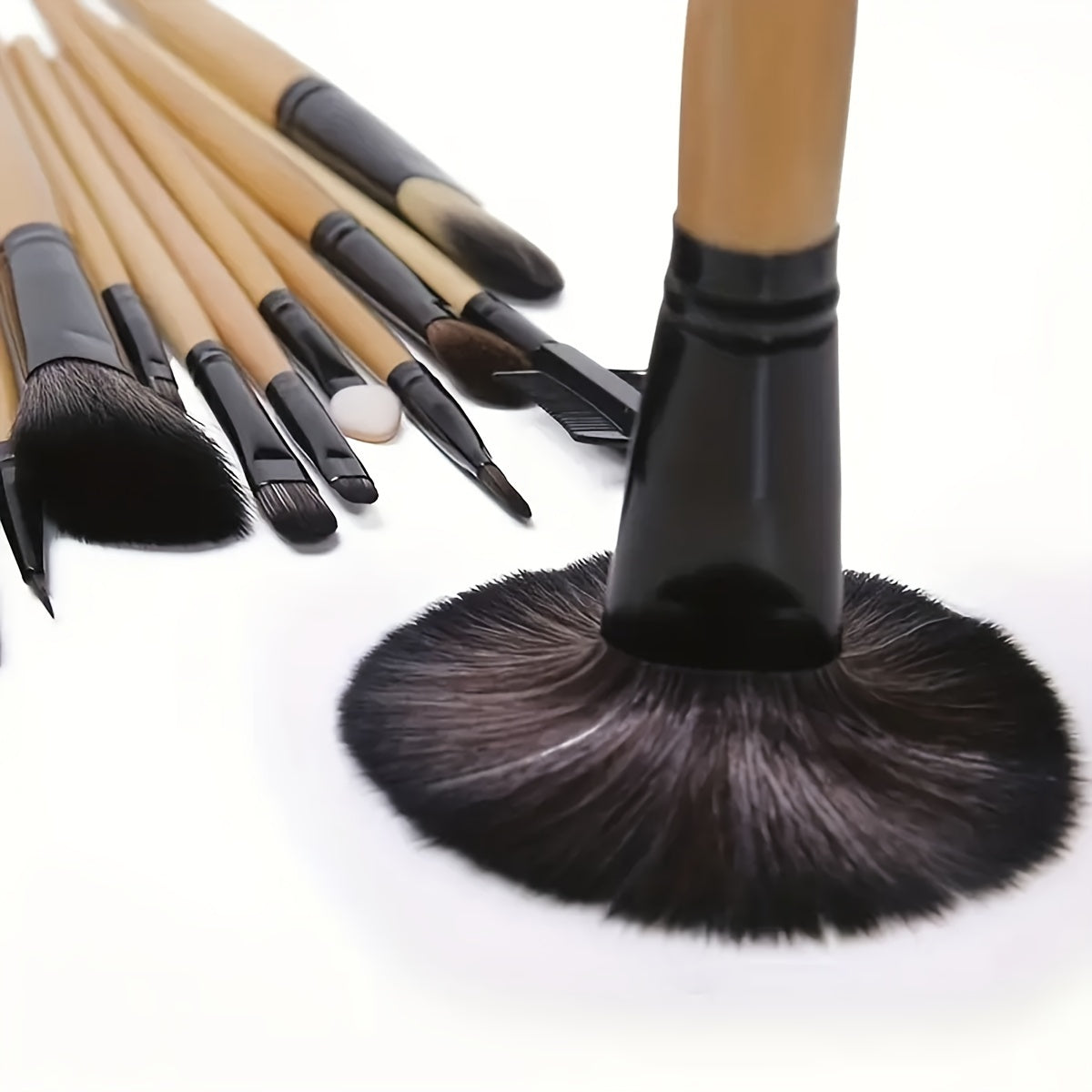 24-Piece Makeup Brush Set with Oval Brushes Polyester Bristles ABS Handles for Foundation Eyeshadow Contouring