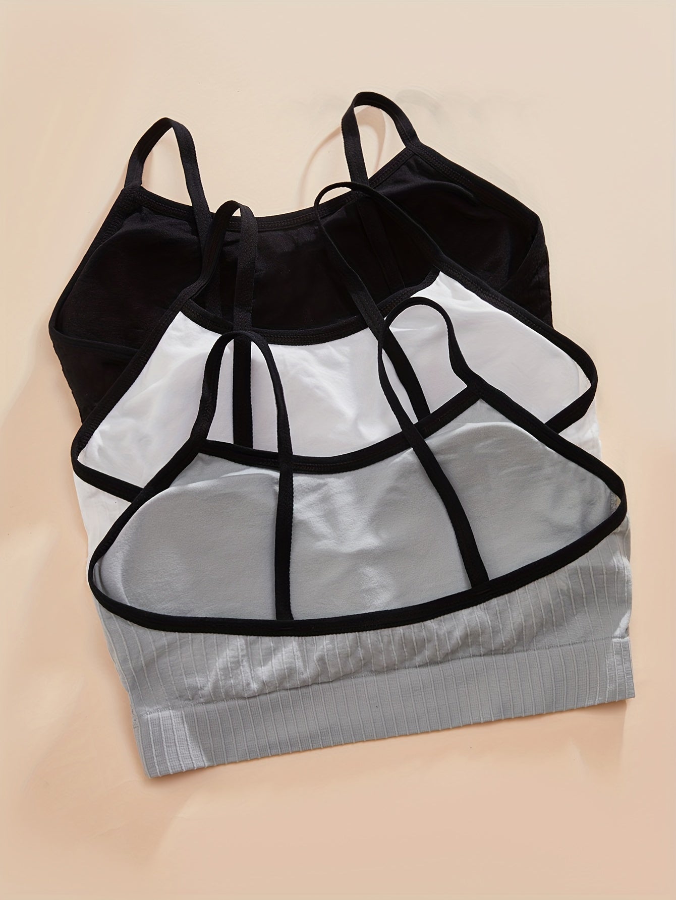 Women's Sports Bras Seamless Breathable for Running and Workouts