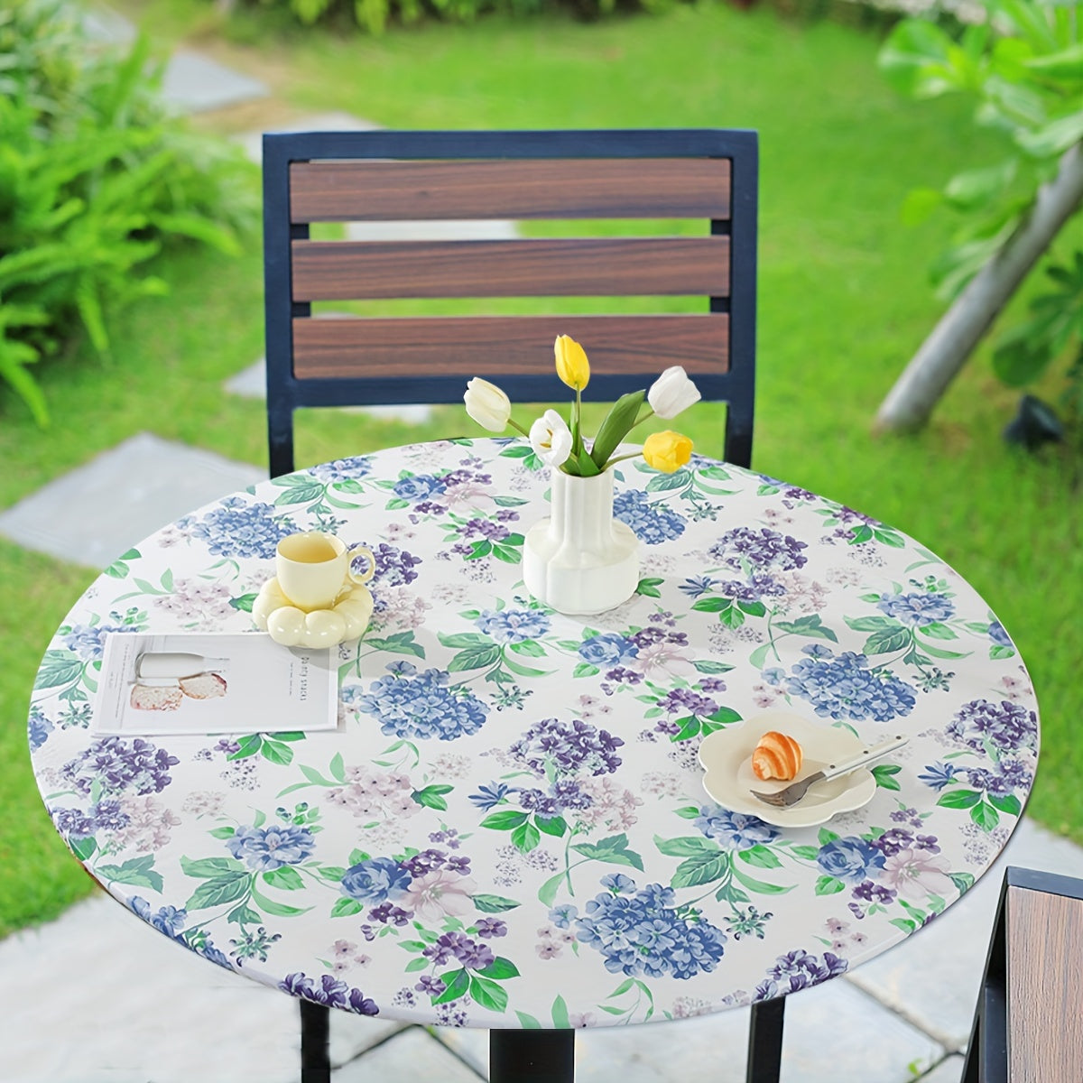 Vinyl Fitted Round Tablecloth with Elastic Edge and Flannel Backing Blue