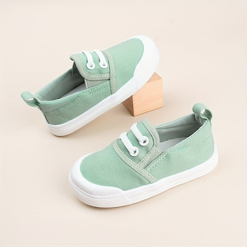 Girls Canvas Sneakers Breathable Low Top Casual Shoes for Spring and Autumn