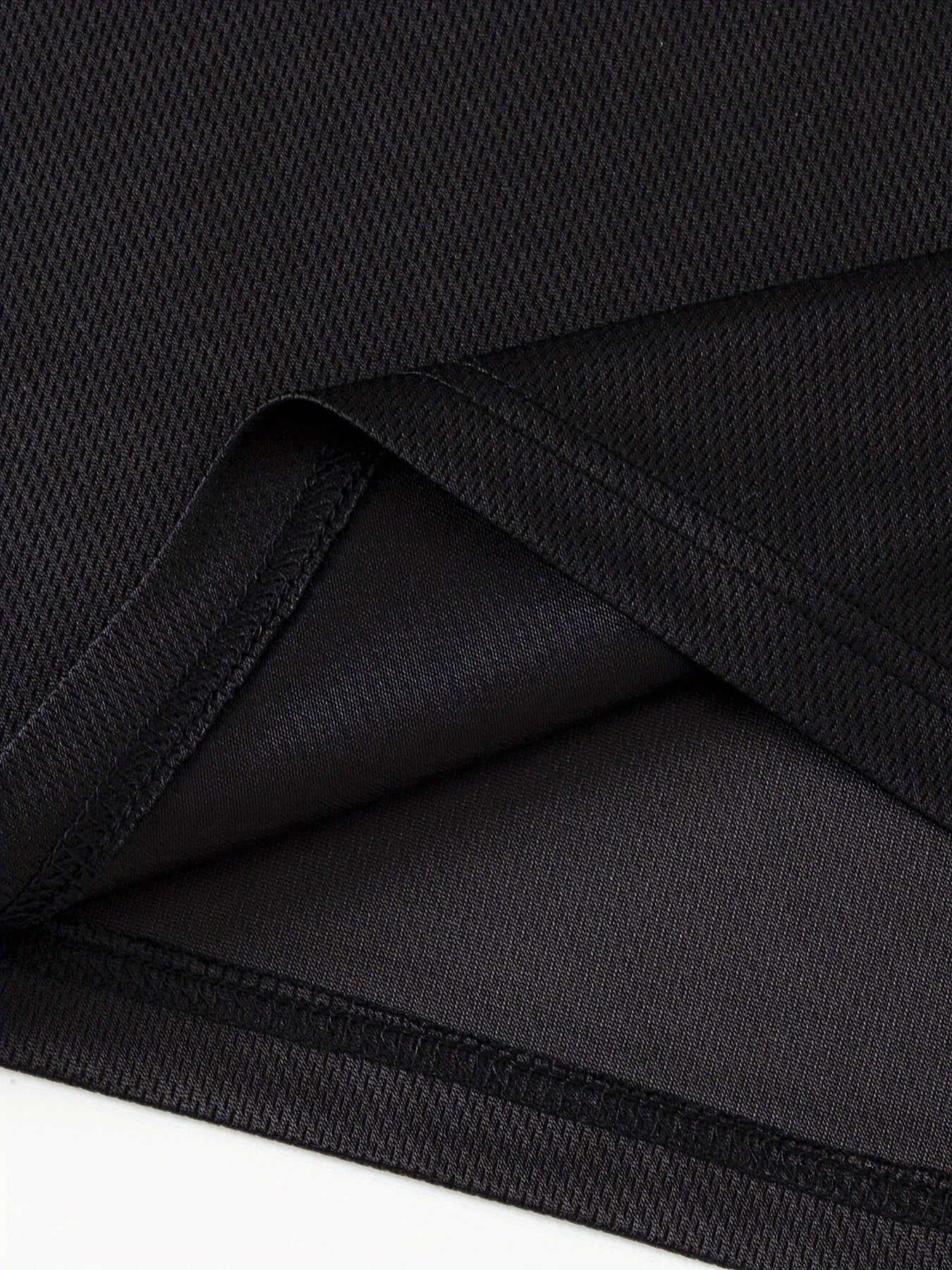 Men's Summer Polyester Sportswear Set T-Shirt and Shorts Printed Design