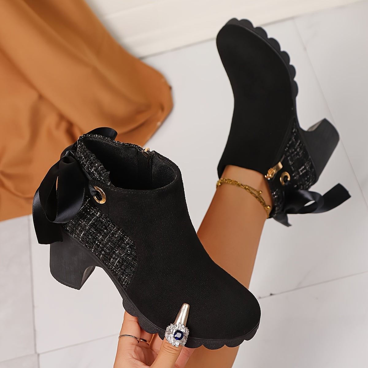 Women's Black Block Heel Ankle Boots with Round Toe and Zipper