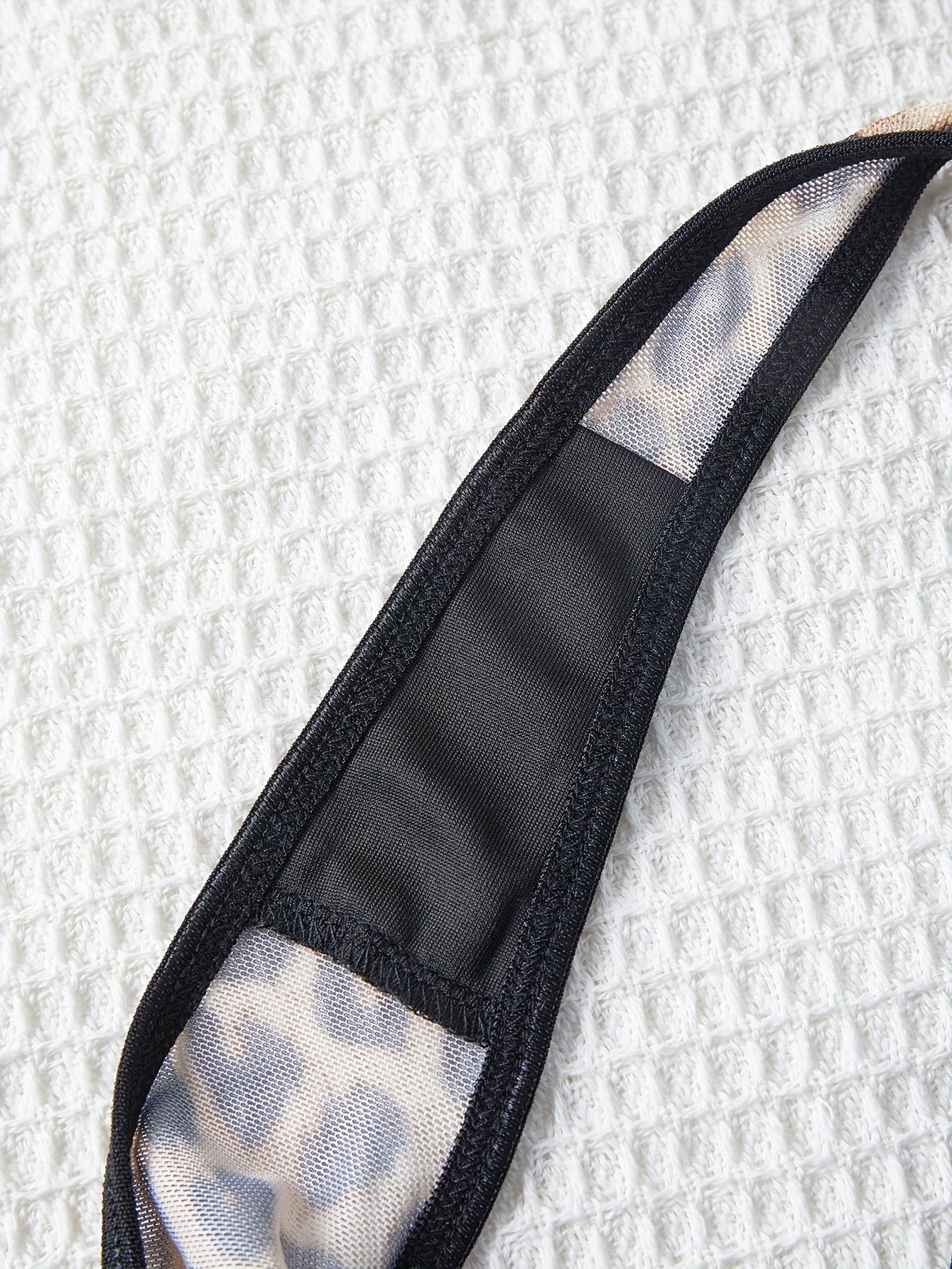 Women's Lace Satin Lingerie Set with Underwire and Adjustable Straps