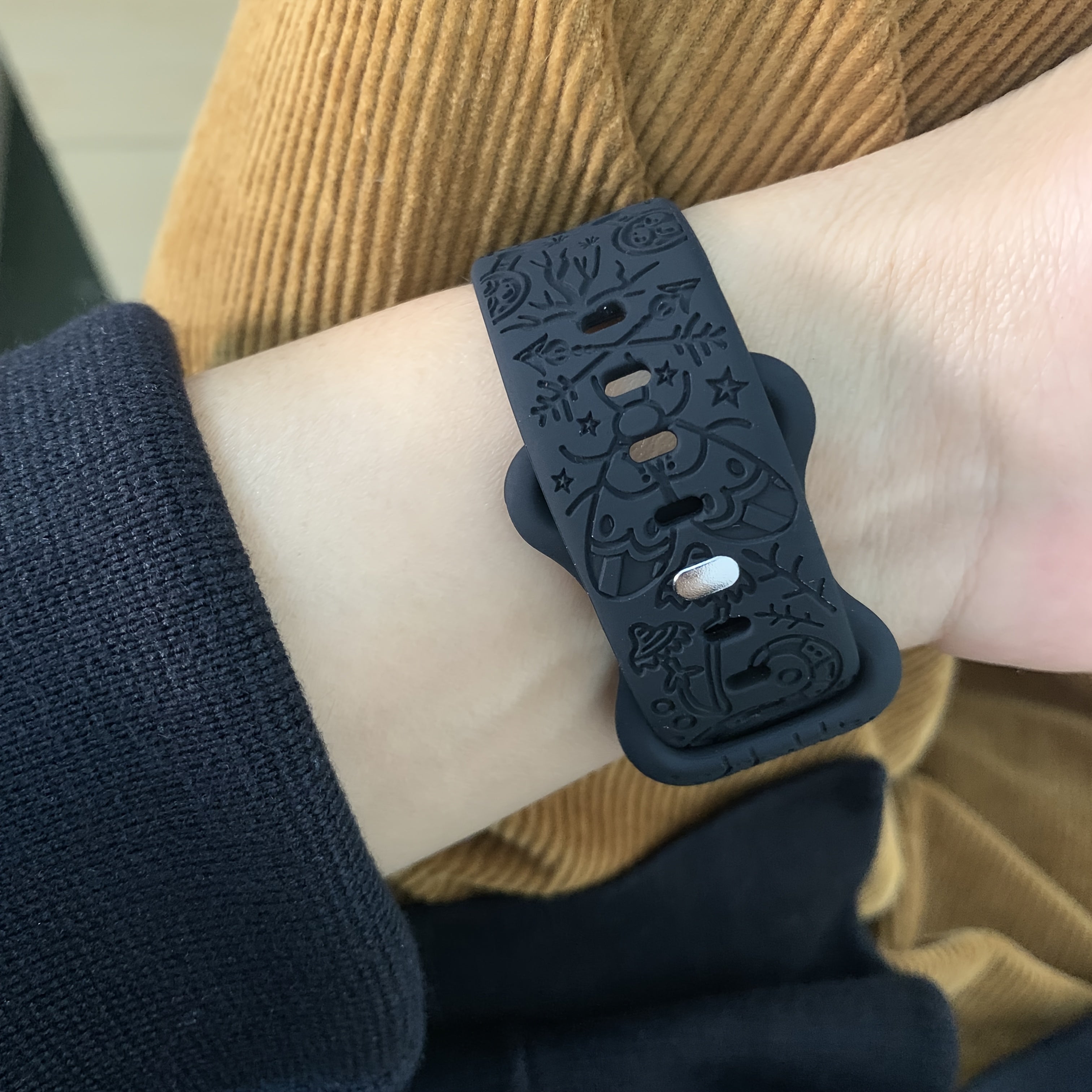 Black Magic Celestial Silicone Watch Band for Apple Watch Series 1-10 Ultra Engraved Stylish Strap for Parties Festivals Sports Outdoor Activities