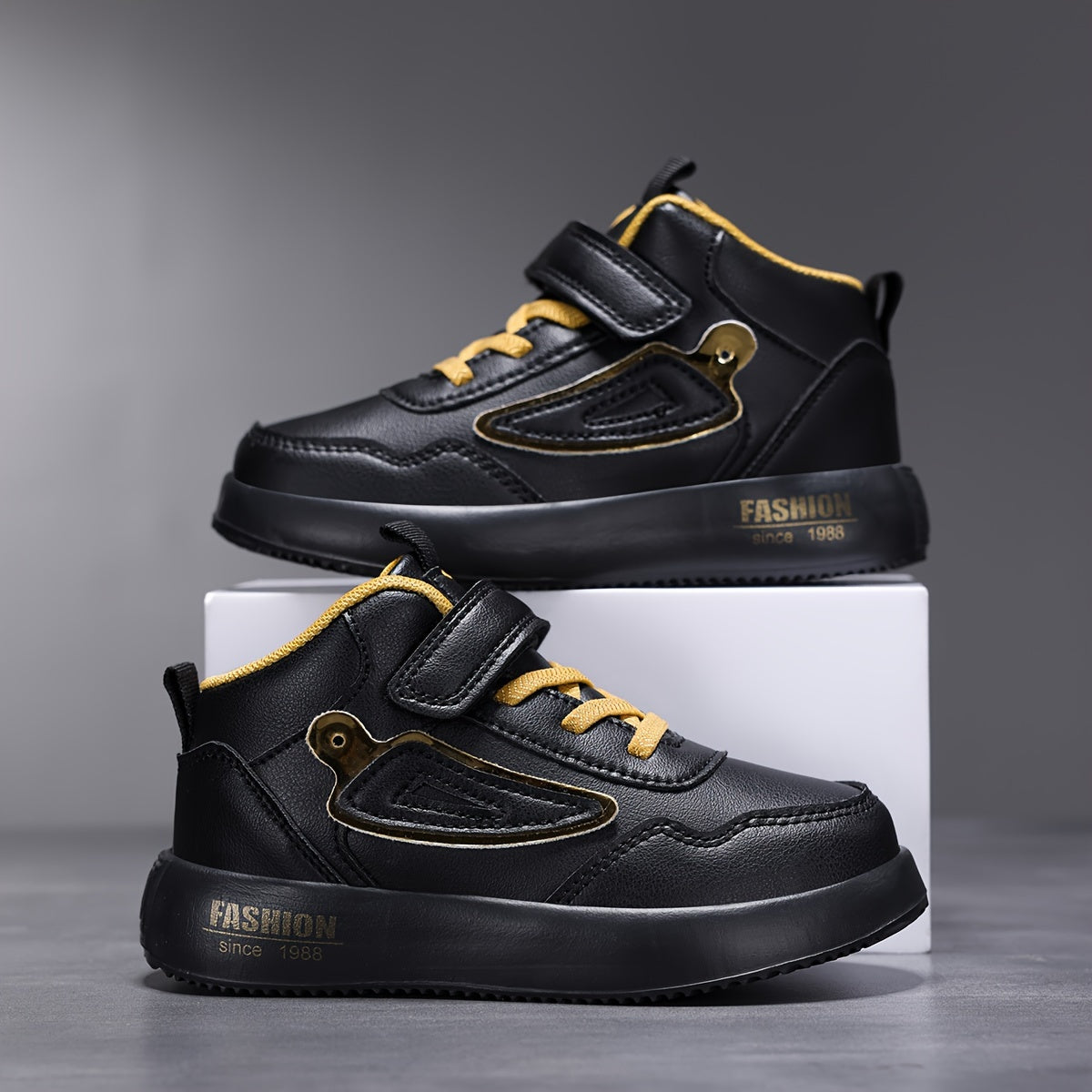 Kids Waterproof Mid-Top Sneakers for Sports Casual Wear EVA Sole Black and White