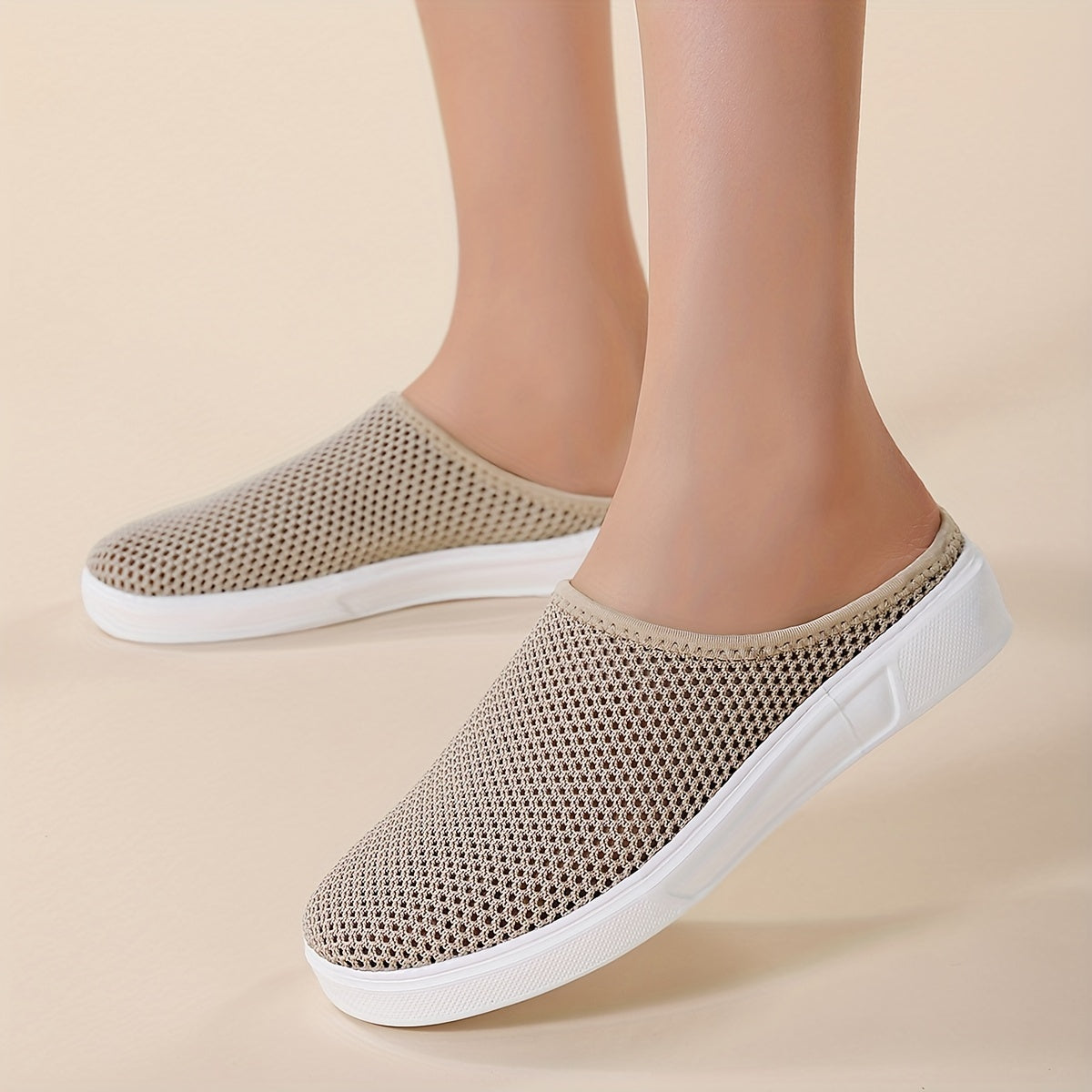 Plus Size Women's Mesh Slip-On Sneakers Lightweight Breathable Casual Shoes