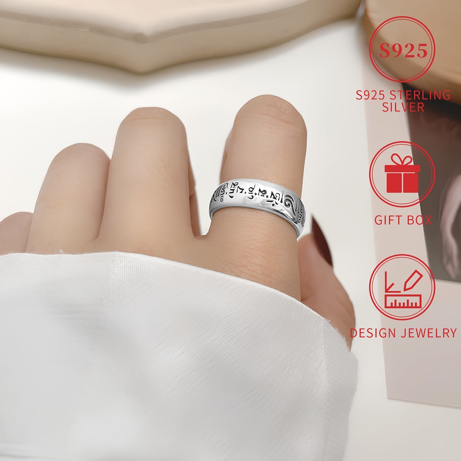 Vintage etnik uslubdagi 925 sterling kumush uzuk, 5g, uniseks, gippoallergen, nikel yo'q, mantralar, osmon ramzi va mustahkam kumush qoplamasi bilan o'yilgan. Har kuni kiyish va sovg'a berish uchun ideal, taqdimot uchun sovg'a qutisida keladi.