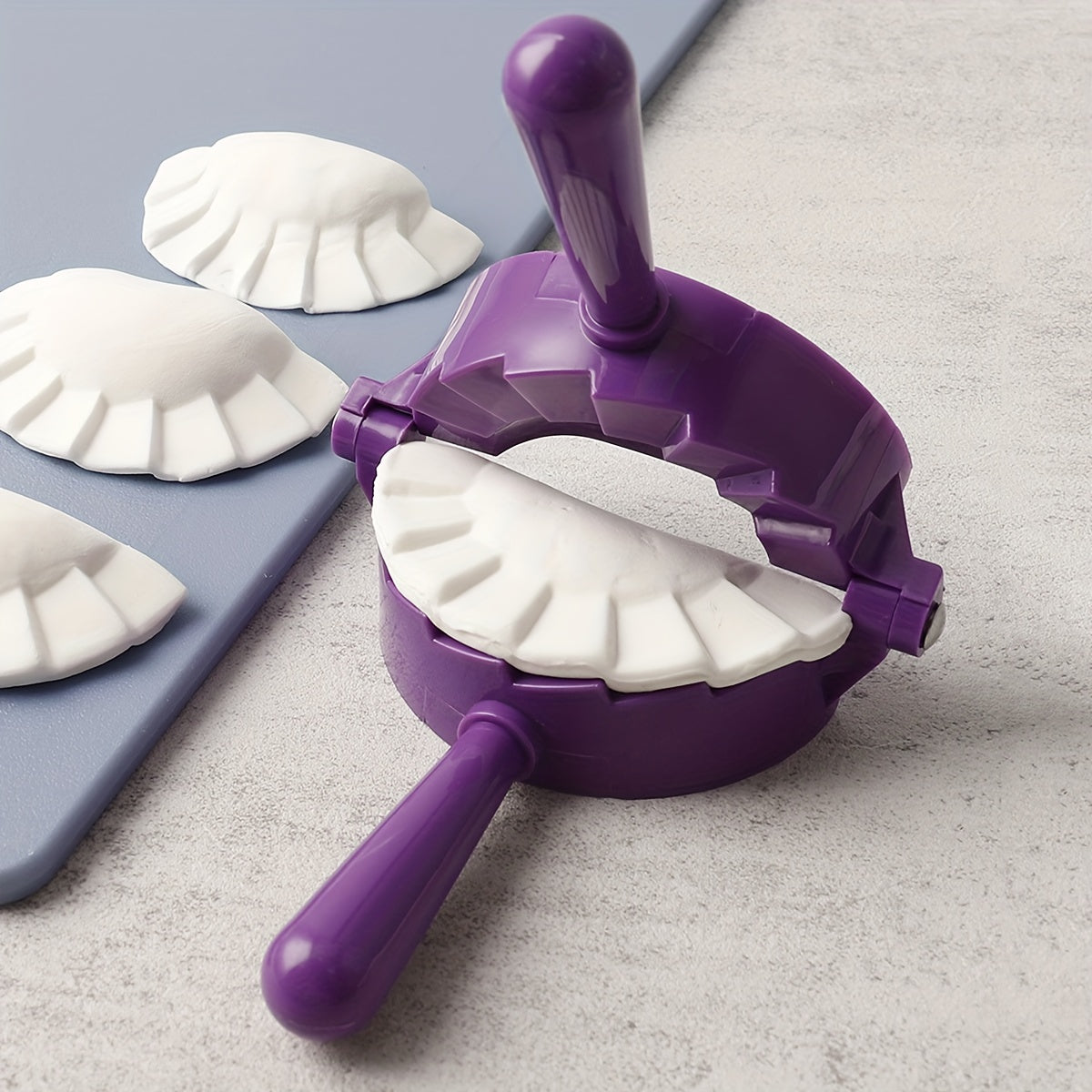 Plastic Dumpling Mold Set 1 or 4 Pieces, Reusable Dumpling and Empanada Makers