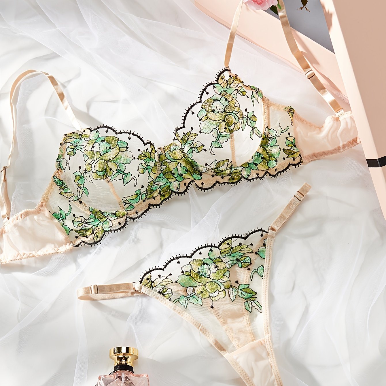 Mesh Embroidered Underwear Set for Women with Comfortable Fit