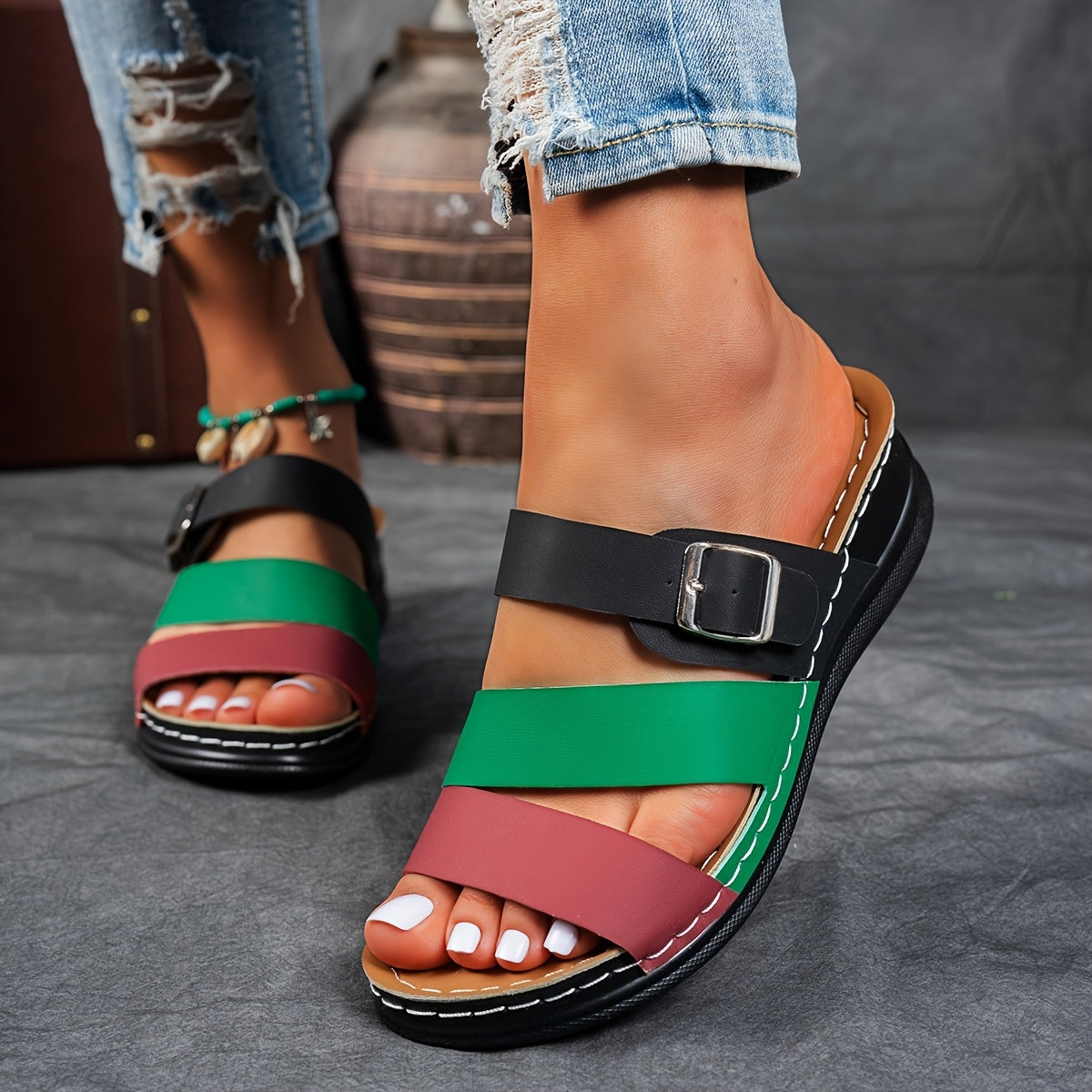 Ayollar yozgi yopiladigan qulay qumli poyabzal, qalin tagli ochiq barmoqli plyaj poyabzali