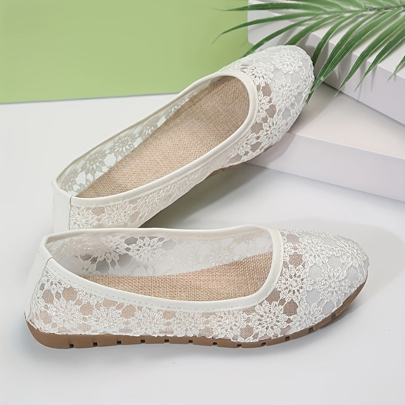 Women Elderly Mesh Slip-On Shoes Breathable Floral Pattern All-Season