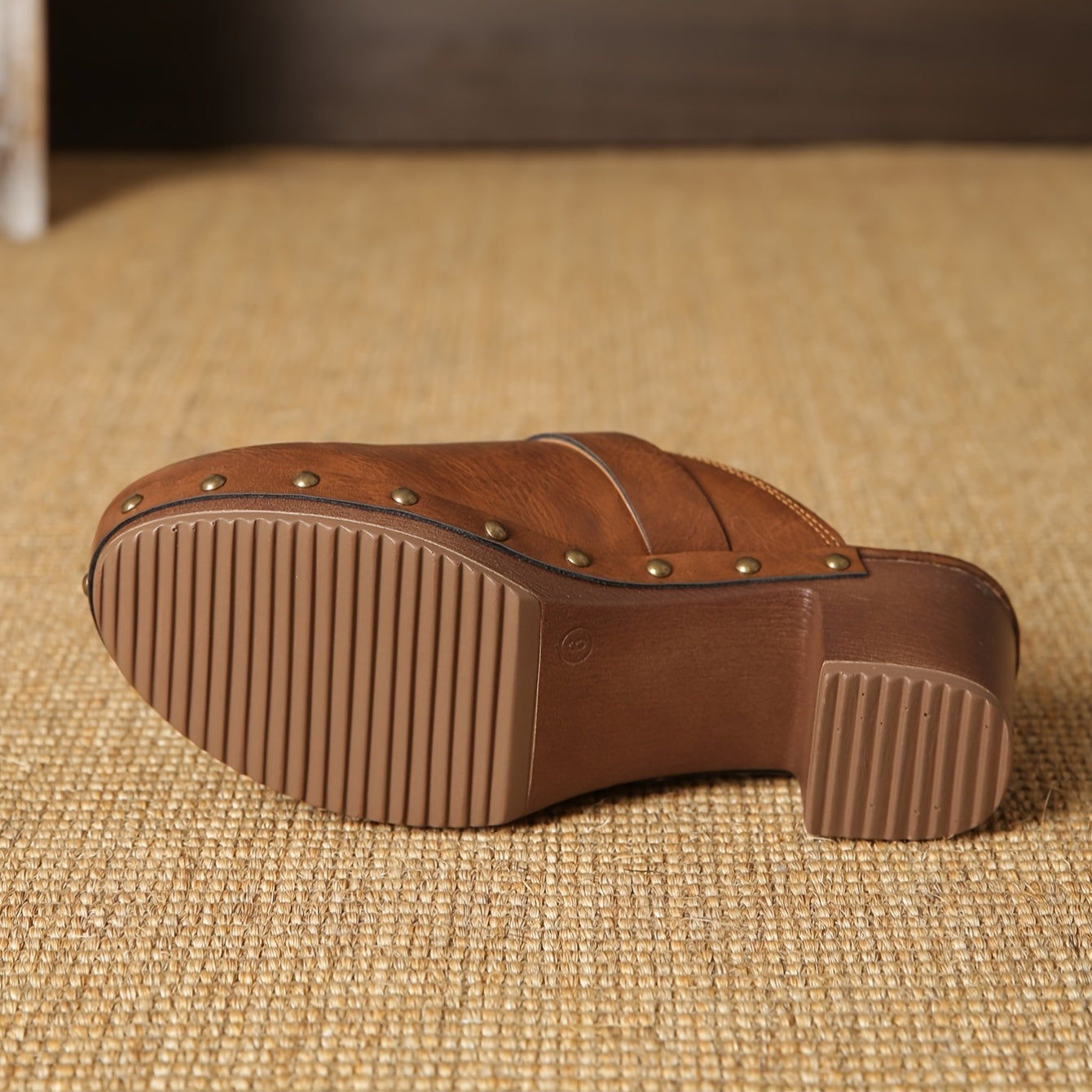 Women’s Vintage Style Round Toe Mules with Block Heel Water-Resistant Clogs