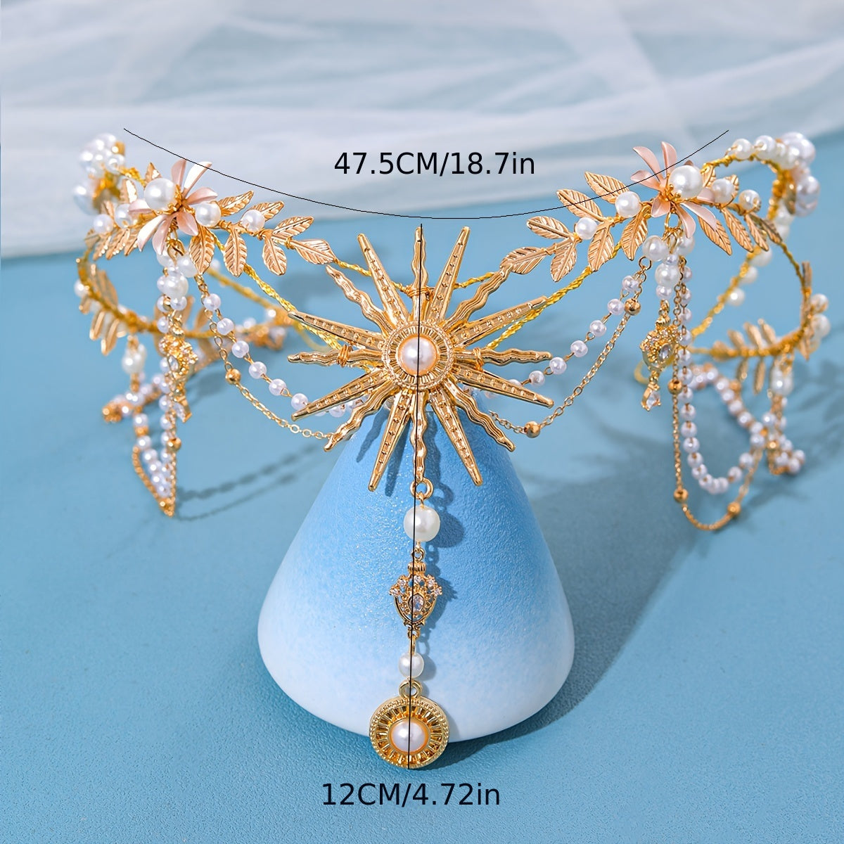 Qoʻlda tayyorlangan marjonli quyosh nuri bilan bezatilgan taqdirlar uchun quyosh gul va barg motivlari bilan taxt