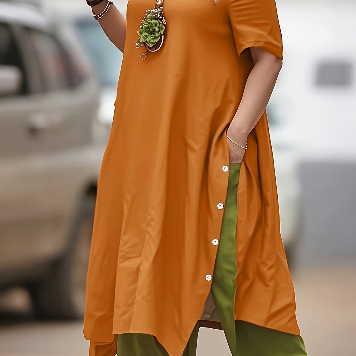 Women's Casual Vacation Top with Irregular Hem Button Accents and Color Block