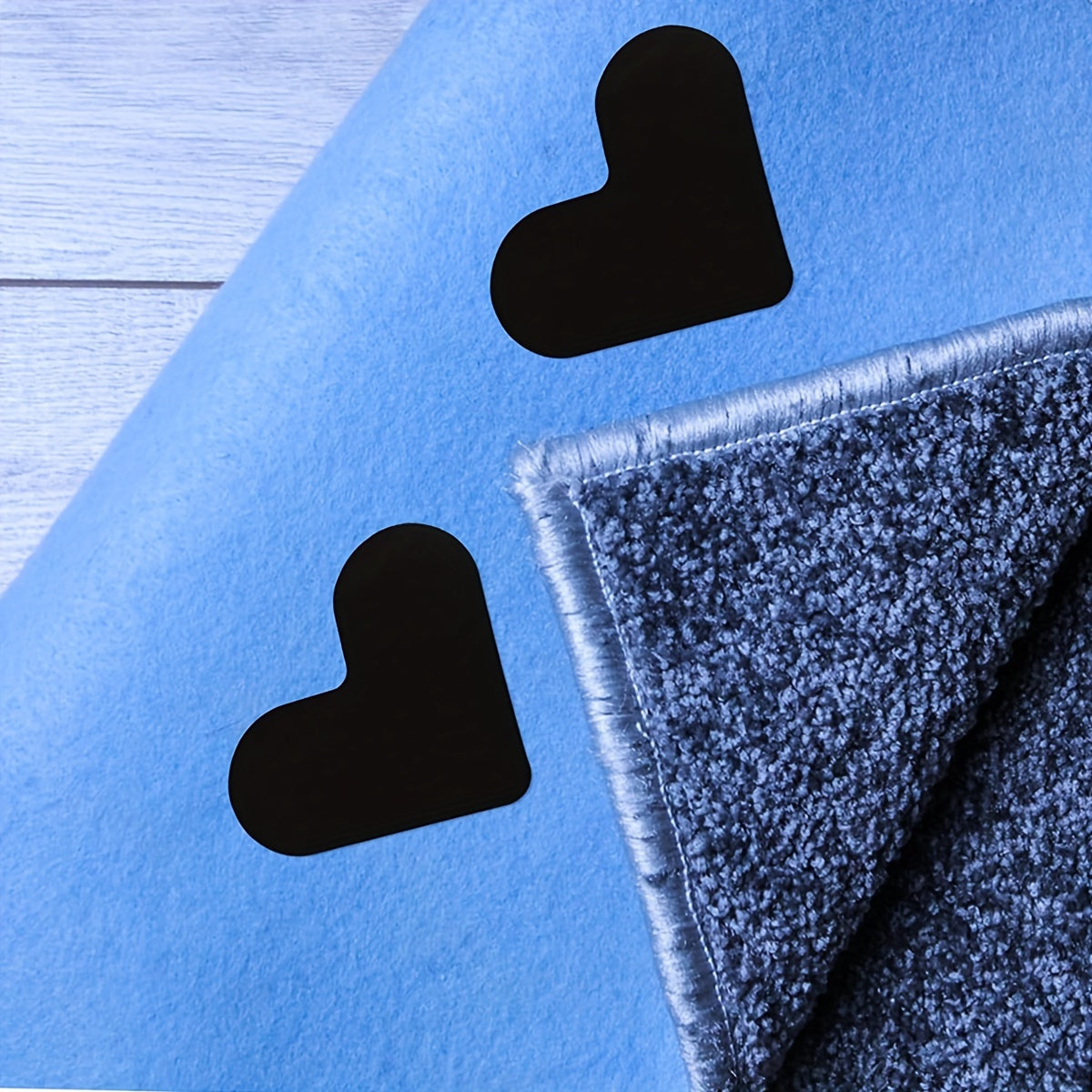 Set of 8 Black Heart-Shaped Carpet Grippers Non-Slip Washable Adhesive Stickers