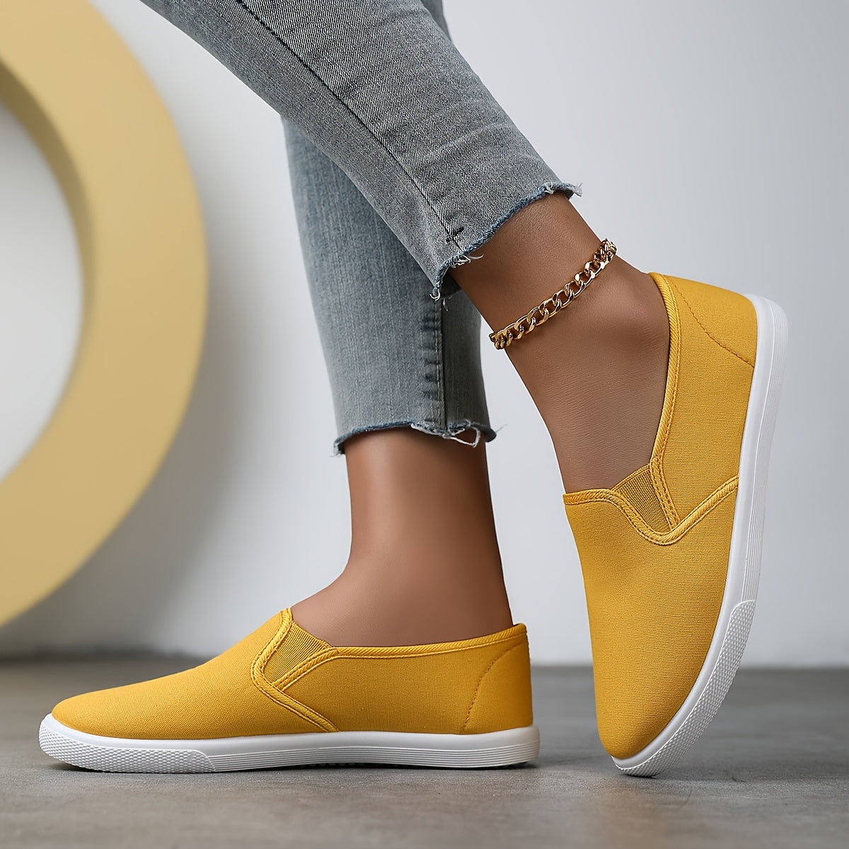 Женские мокасины-слипоны дышащие легкие повседневные обувь белые балетки