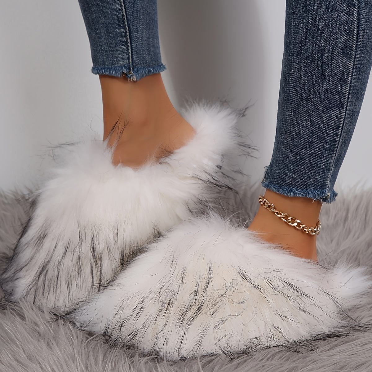 Women's Faux Fur Slippers All-Season Indoor Outdoor Non-Slip Rubber Sole