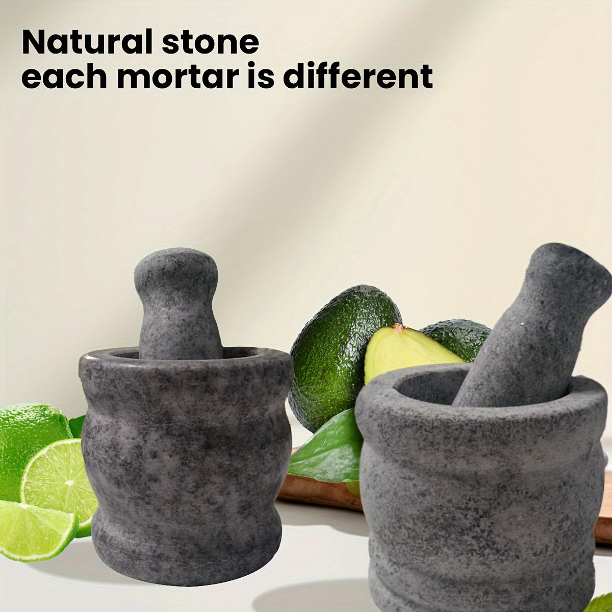 Vintage tosh maydalagich asboblari to'plami - qo'lda sarimsoq bosuvchi va ziravorlar, donlar va dori o'simliklarini maydalash uchun pestle, shuningdek, qichitqi va mortari o'z ichiga oladi.
