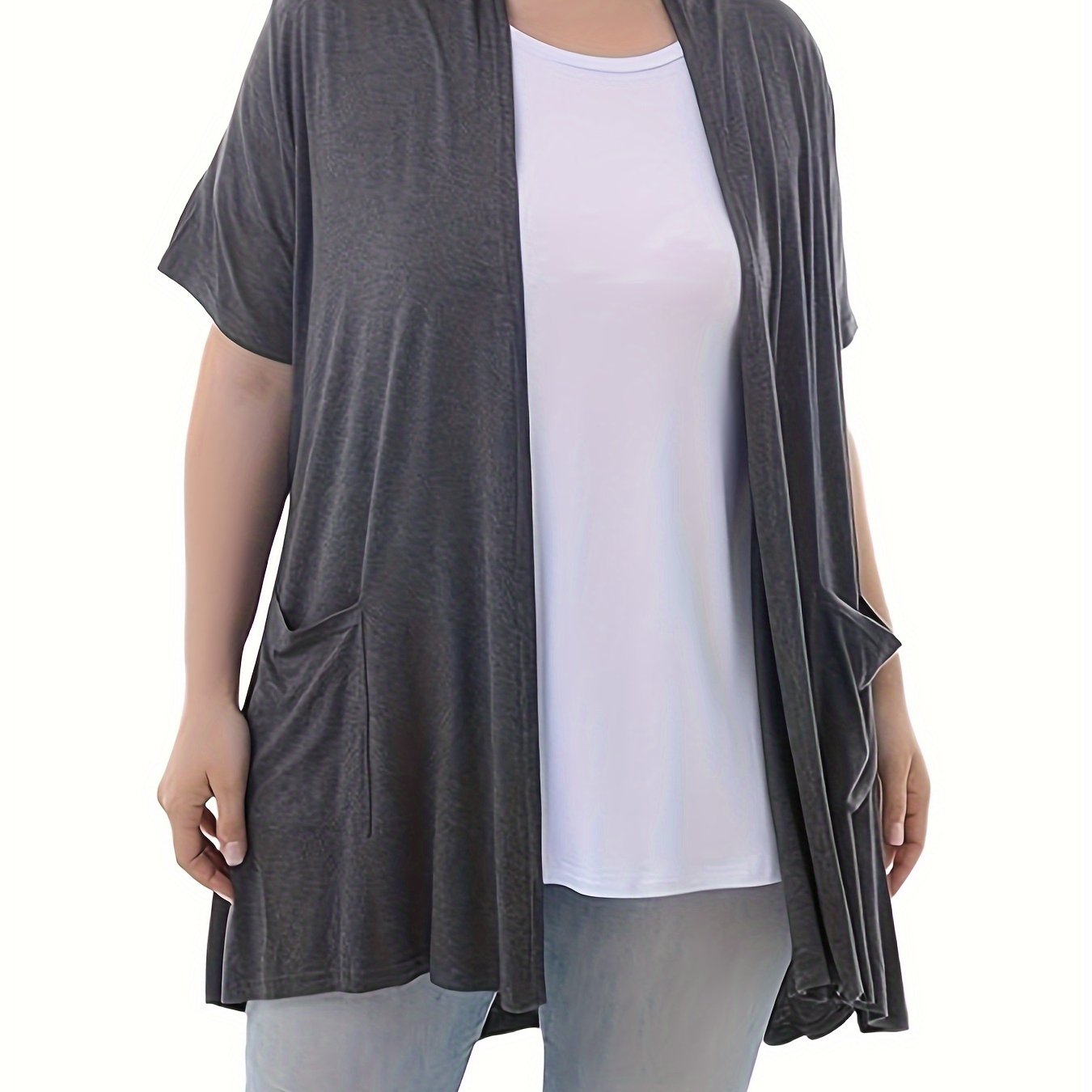 Women's Plus Size Short Sleeve Knit Cardigan with Pockets