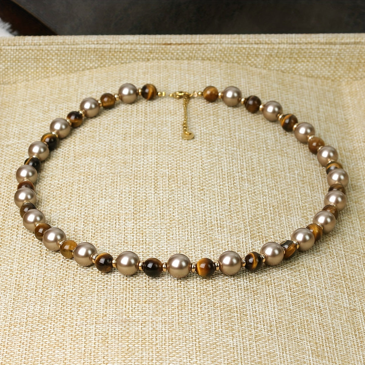 Women's Autumn Winter Necklace with Tiger Eye and Imitation Pearl Beads