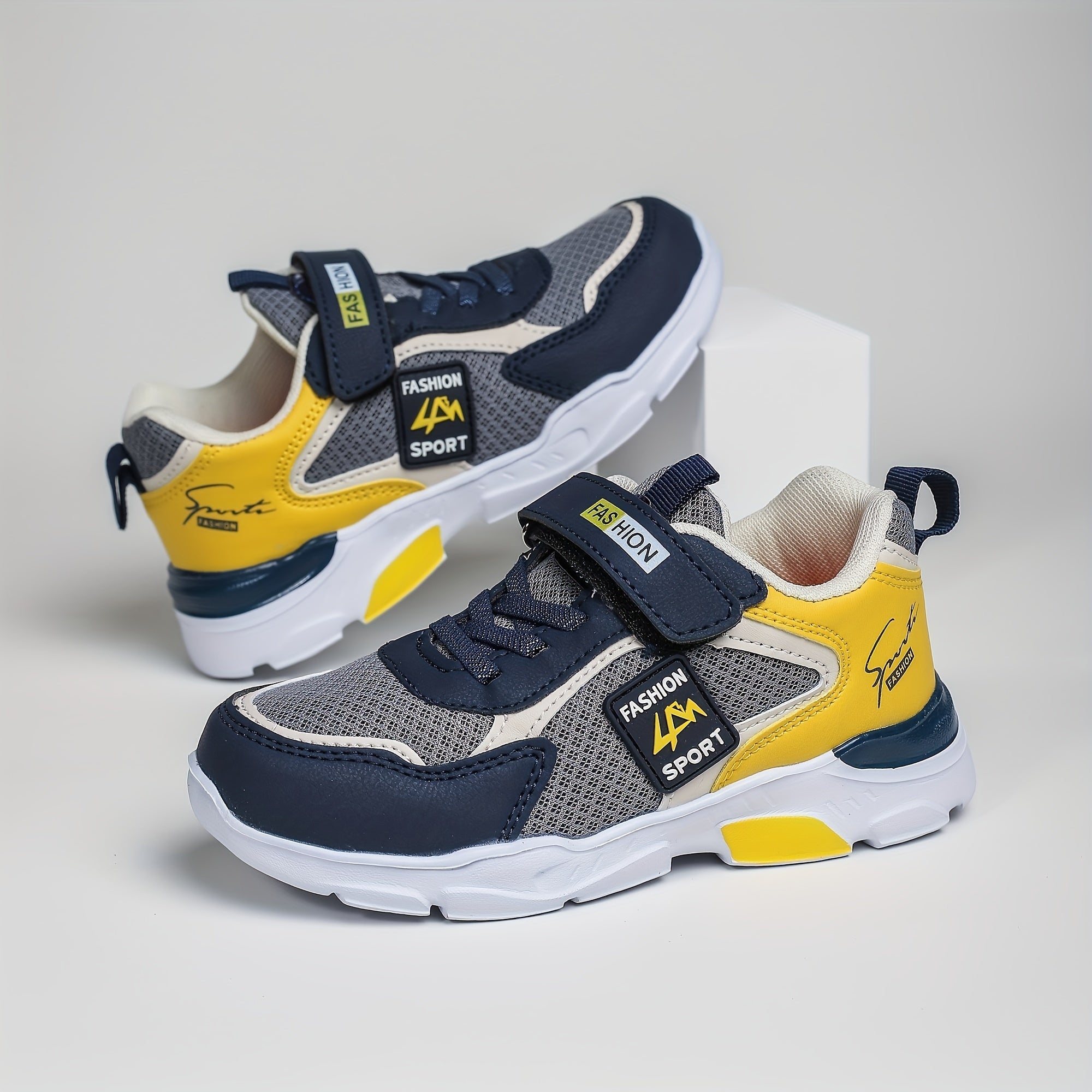 Мужские легкие дышащие кроссовки из сетки с двойной сеткой и круглым носком