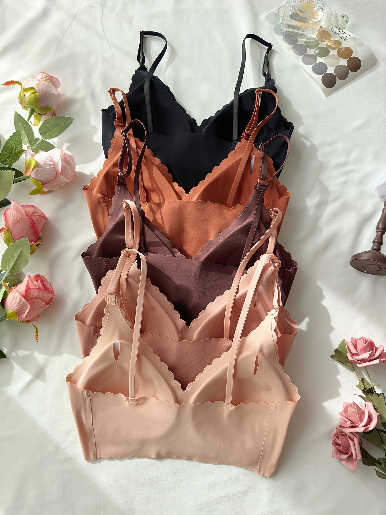 Ayollar uchun 5 ta paketli suyuqsiz nude bralette to'plami, nafas oladigan tikuvli mato, olib tashlanadigan padlar, o'rtacha qo'llab-quvvatlash