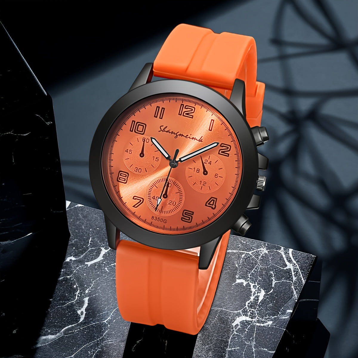 Unisex Minimalist Silicone Strap Watch with Zinc Alloy Dial and Quartz Movement