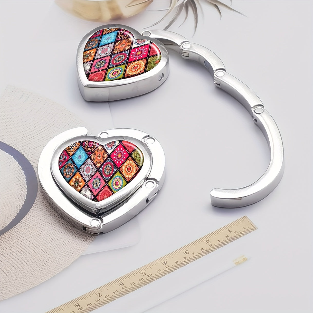 Heart-Shaped Boho Chic Foldable Purse Hook Zinc Alloy Bag and Key Hanger