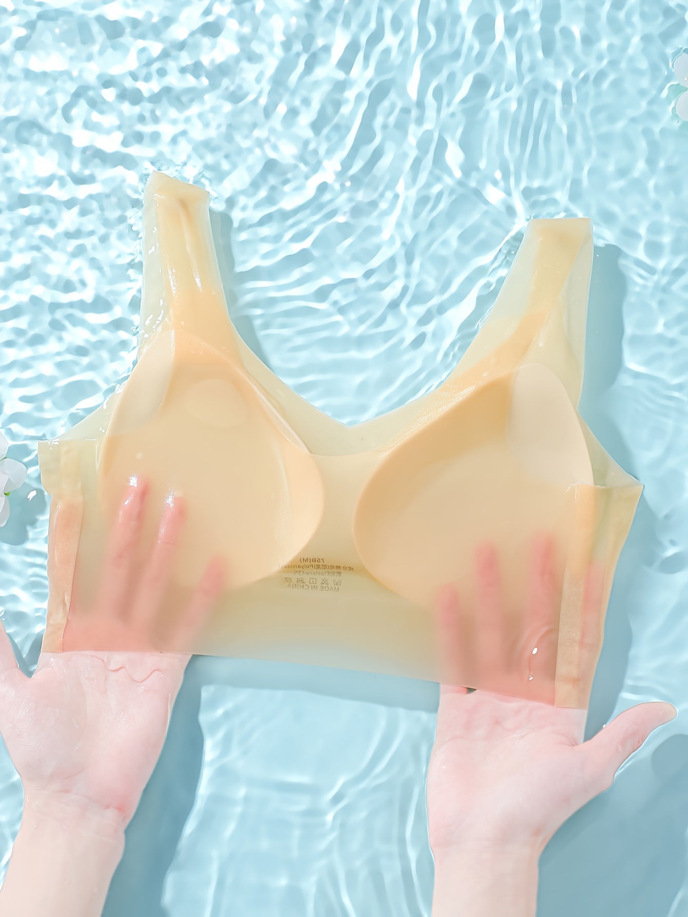 Seamless Sports Bra for Women with Breathable Padding and Ultra-Thin Design