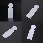 Этот набор включает 10 стильных пустых брелков для ключей в ослепительном золотом цвете, идеально подходящих для двусторонней печати. Идеально для мужчин и женщин, эти брелки станут отличными подарками для тележек для покупок и жетонов для покупок.