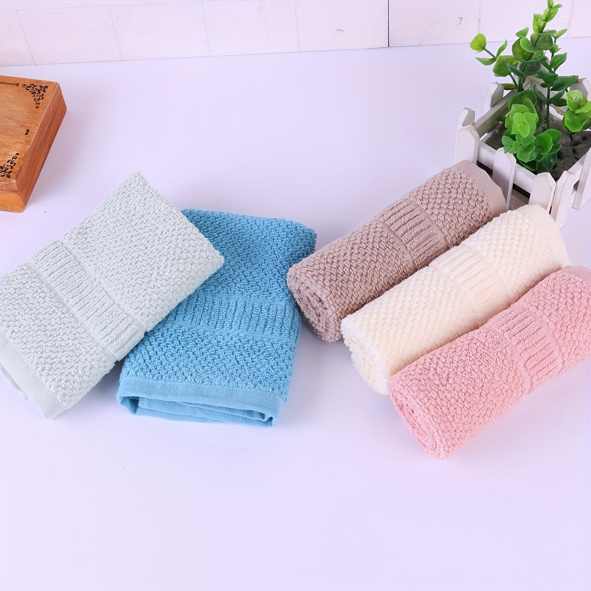 Set of 4 Cotton Long-Haired Face and Hand Towels 34x34cm Soft Absorbent Quick-Drying
