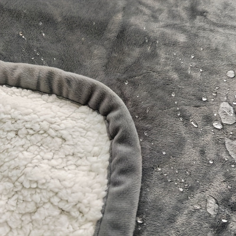Waterproof Flannel Blanket 130x150cm Soft Breathable Cozy Nap Throw