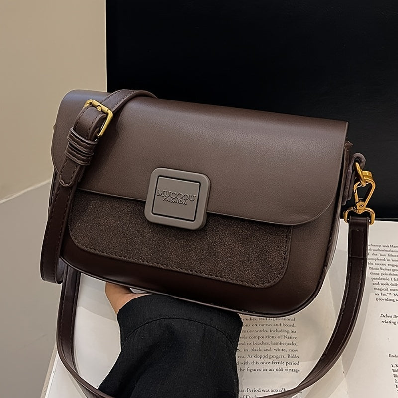 Black Retro-Inspired Crossbody Bag with Zipper Closure Made of Durable PU