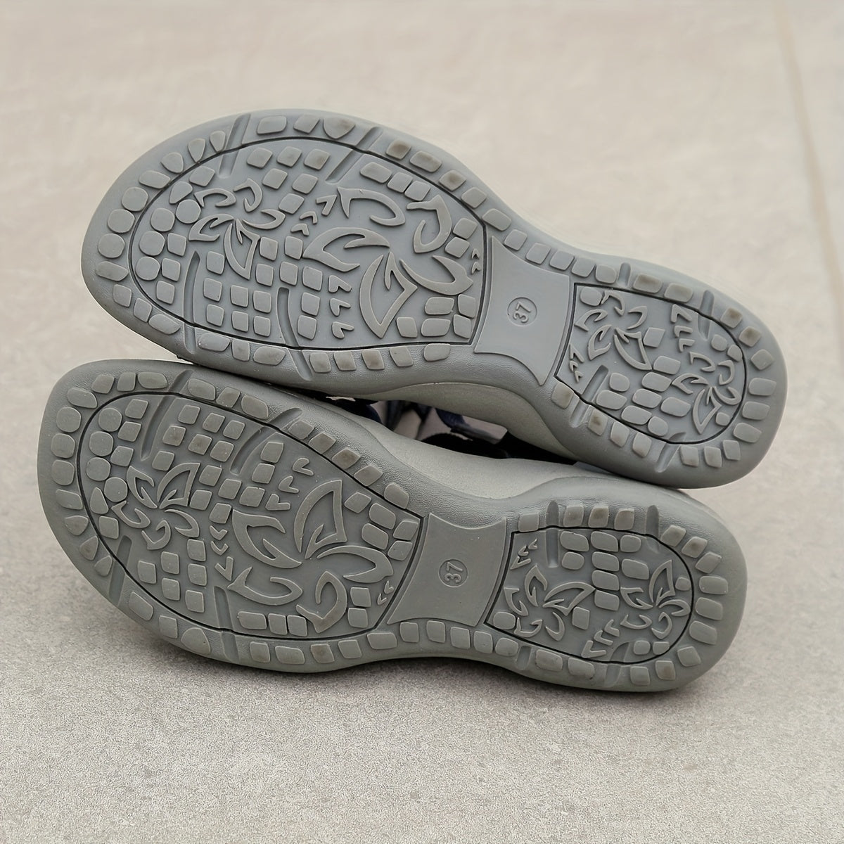 Women's Summer Flat Sandals Breathable Mesh Non-Slip Open Toe Navy Blue