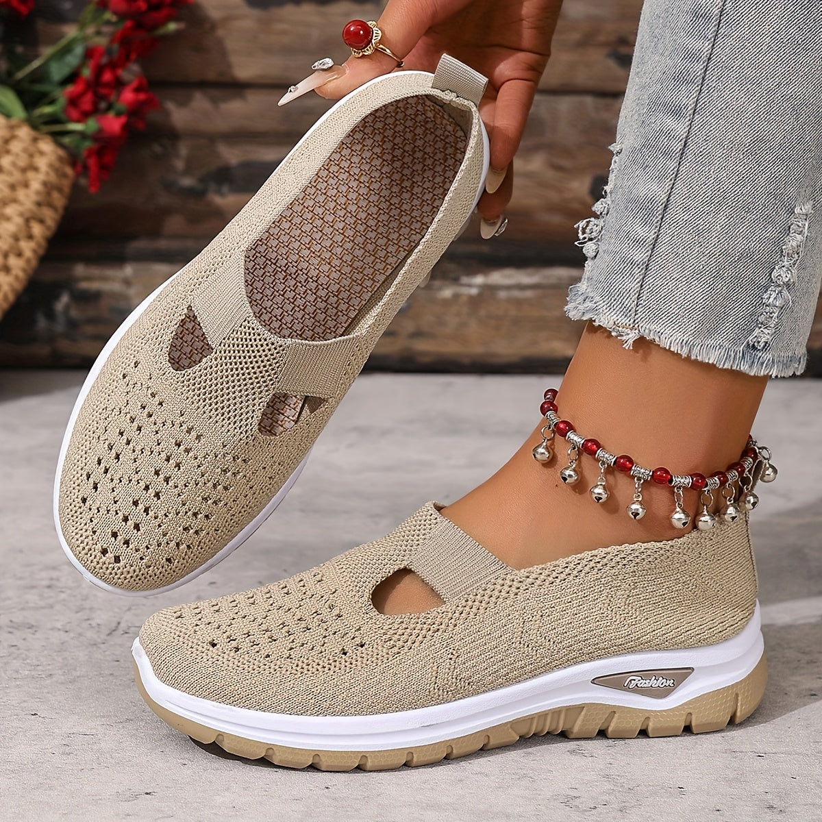 Women's Light-Colored Casual Sneakers Summer Beach Vacation Shoes