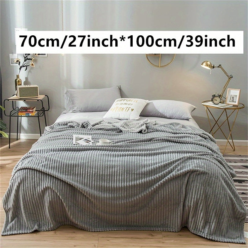 Faux Rabbit Fur Bed Blanket Soft Plush Throw for Bed Couch 50x60 Inches