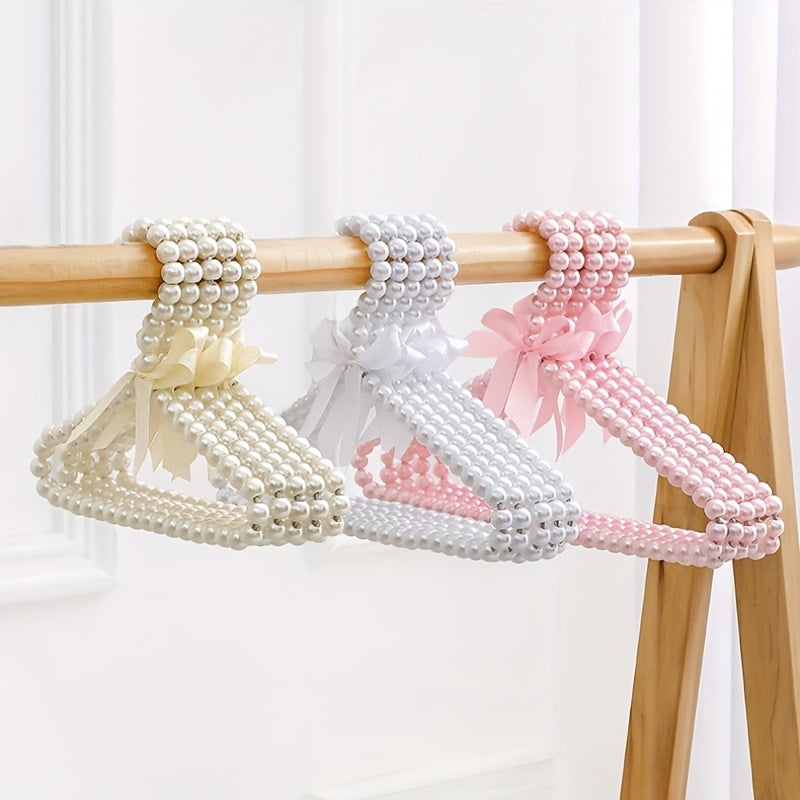 Set of 4 Children's Pearl Hangers Plastic Clothing Display Organizers