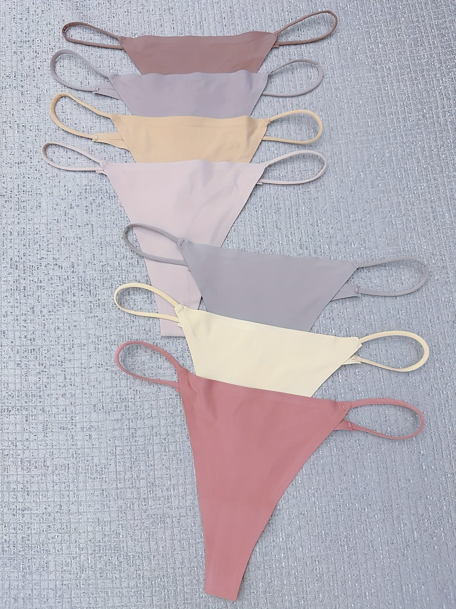 Women's Seamless Thongs in Soft Stretchy Fabric Set of 7