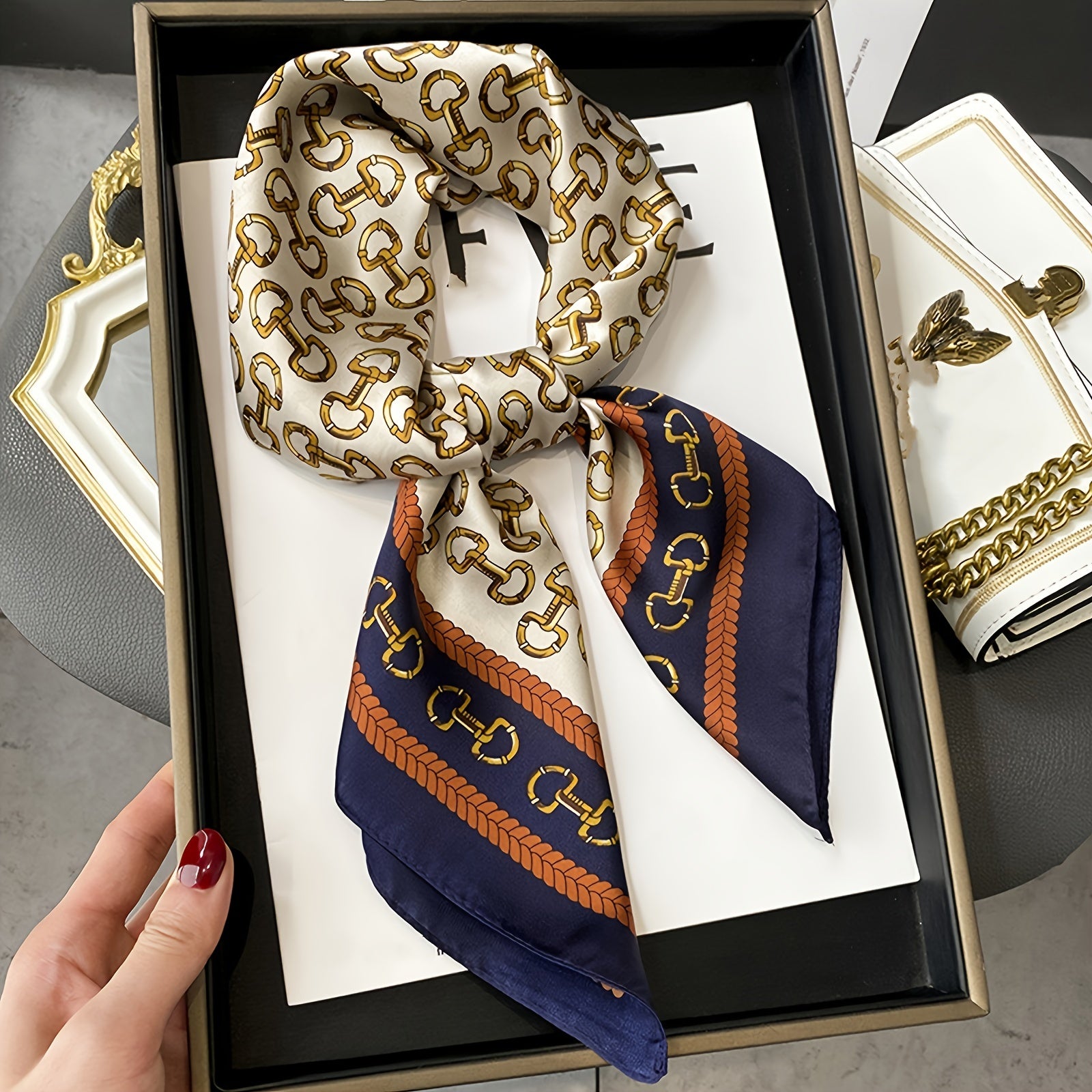 Women’s 70x70cm Polyester Square Scarf with Printed Design for Casual and All-Season Wear