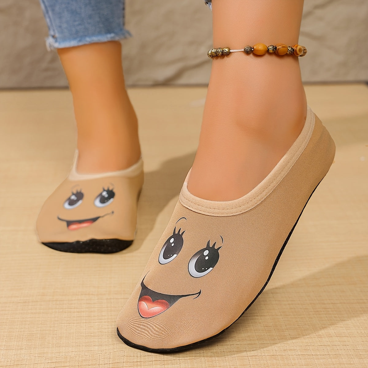 Women's Cute Cartoon Face Slides Breathable Fabric Indoor Outdoor Shoes
