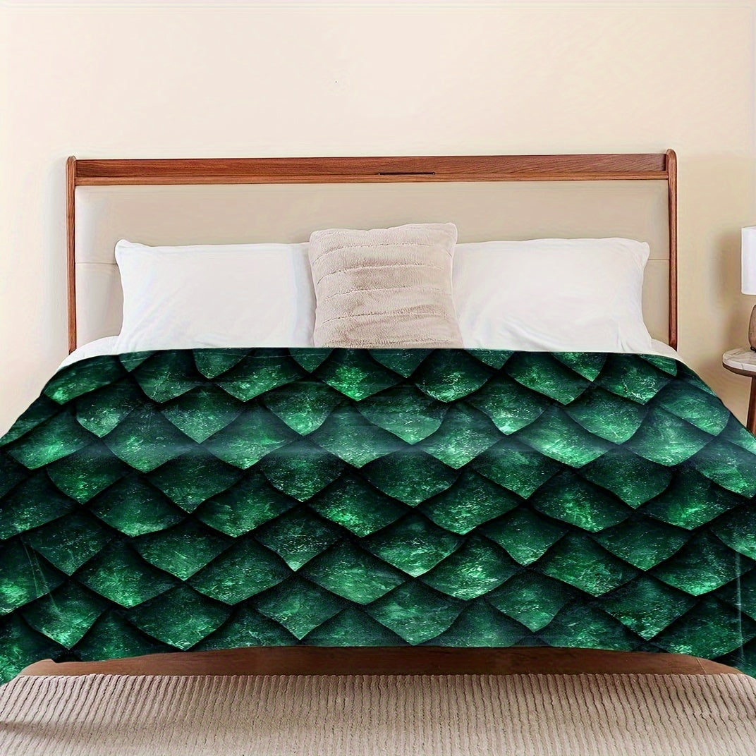 Green Dragon Print Flannel Throw Blanket Soft Cozy Versatile for Couch Bed Camping