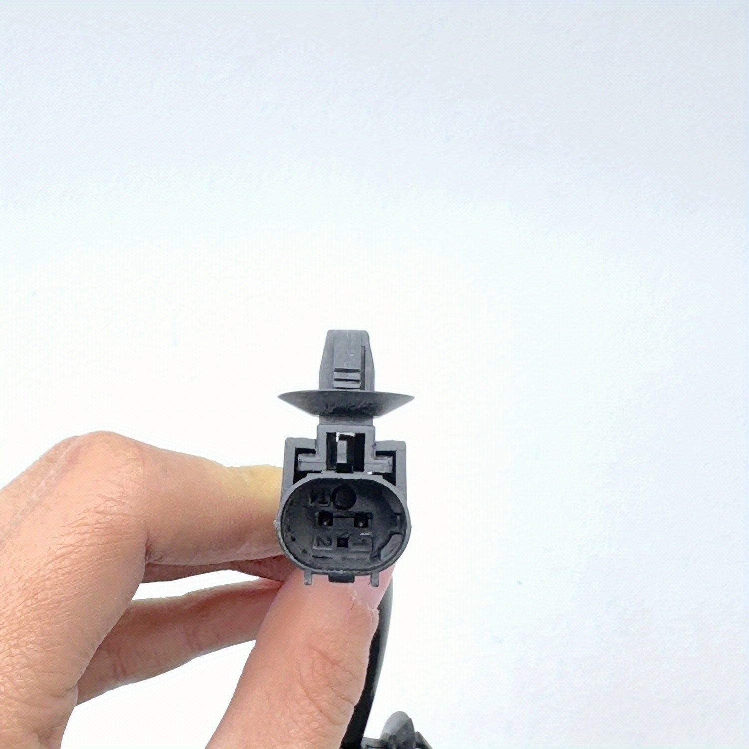 Front Left ABS Sensor for SUV 2016-2020 Automotive OEM 02650, 8030003ADU0100