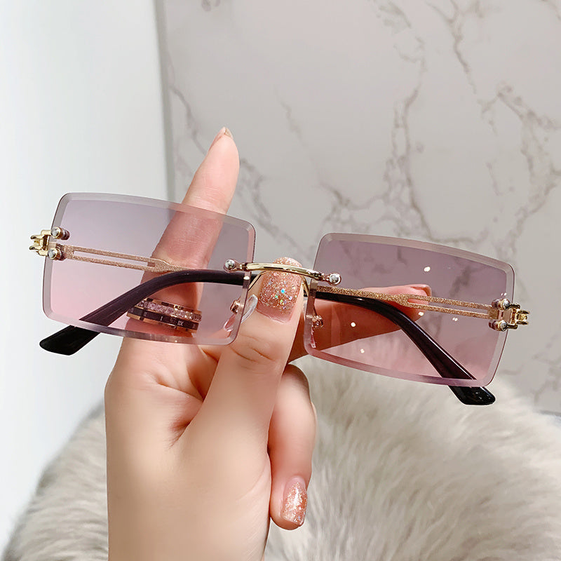 Square Fashion Glasses for Women Gradient Lens Metal Frame Climbing Party