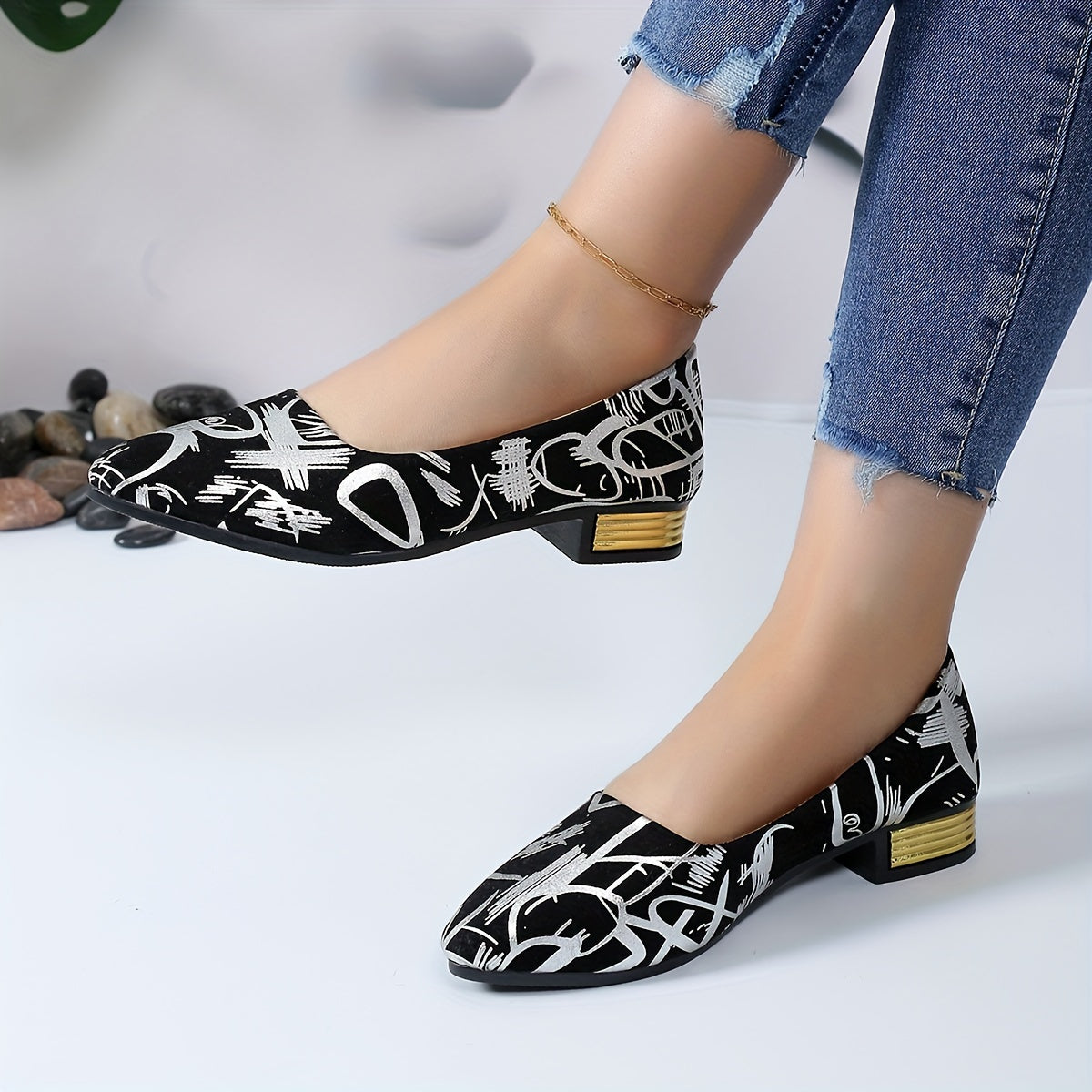 Women's Fabric Pointed Toe Block Heel Shoes All-Season Low Heel