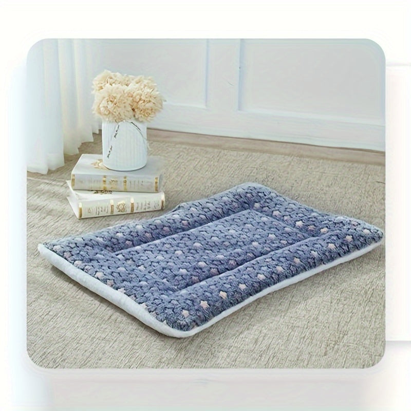 Thickened Pet Sleeping Mat for Cats and Dogs in Autumn and Winter Small to Medium Size