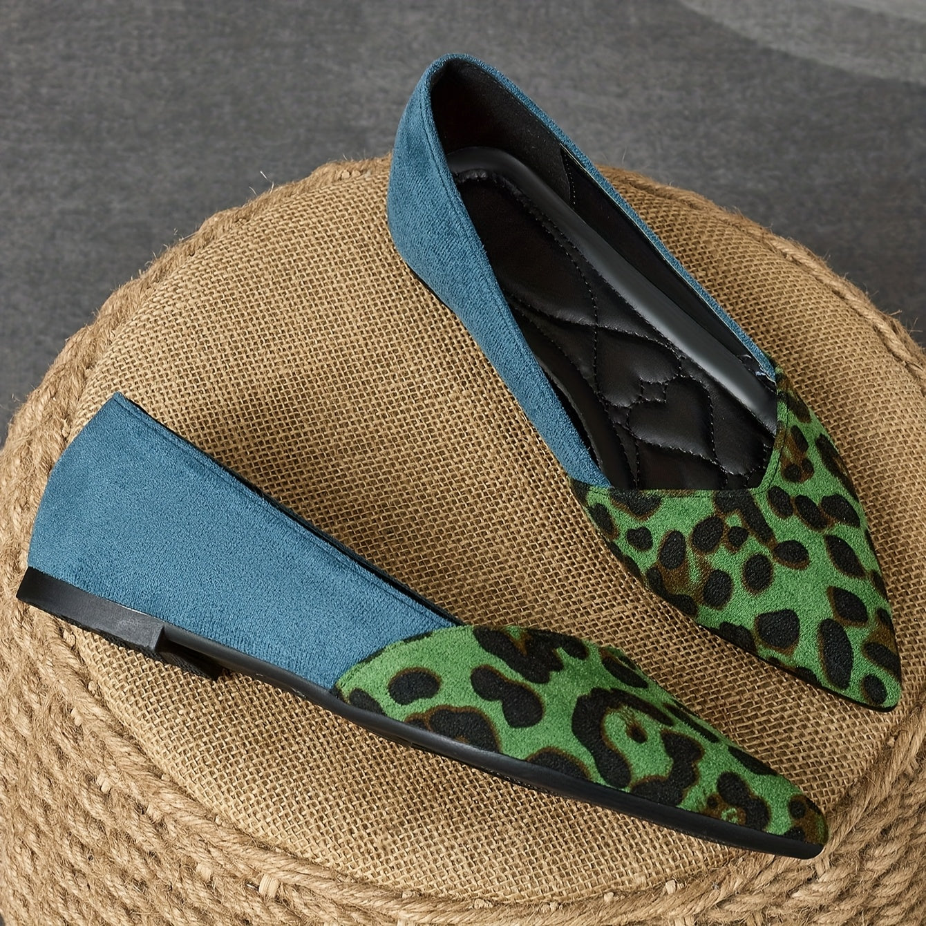 Women's Pointed Flat Shoes Casual Green Blue Leopard Velvet Travel Wedding Pair
