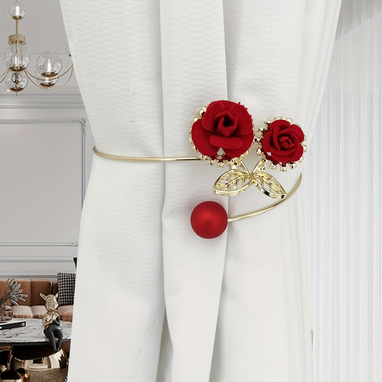 Glam uslubidagi gullar bilan ushlab turuvchi - 1 dona uchun - Qizil atirgul va marvarid dizayni bilan, qotishma metalldan tayyorlangan bog'ich - Teshik ochishga hojat yo'q, parda aksessuarini ta'kidlaydigan deraza bezatish uchun ideal.